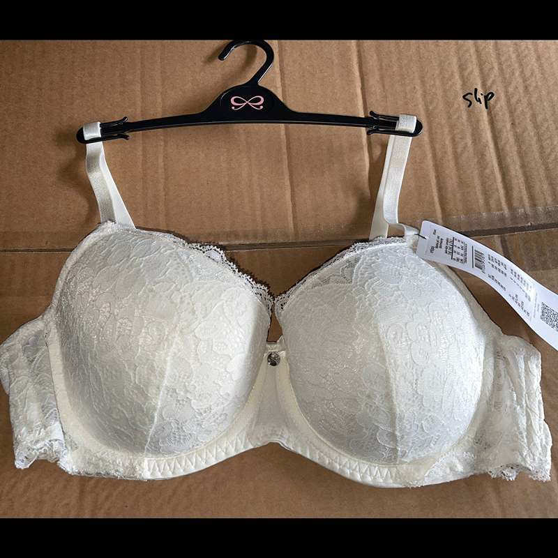 لباس زیر زنانه hunkemoller