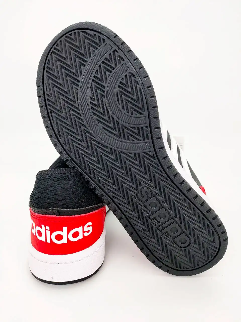 کفش آدیداس پسرانه Adidas Hoops