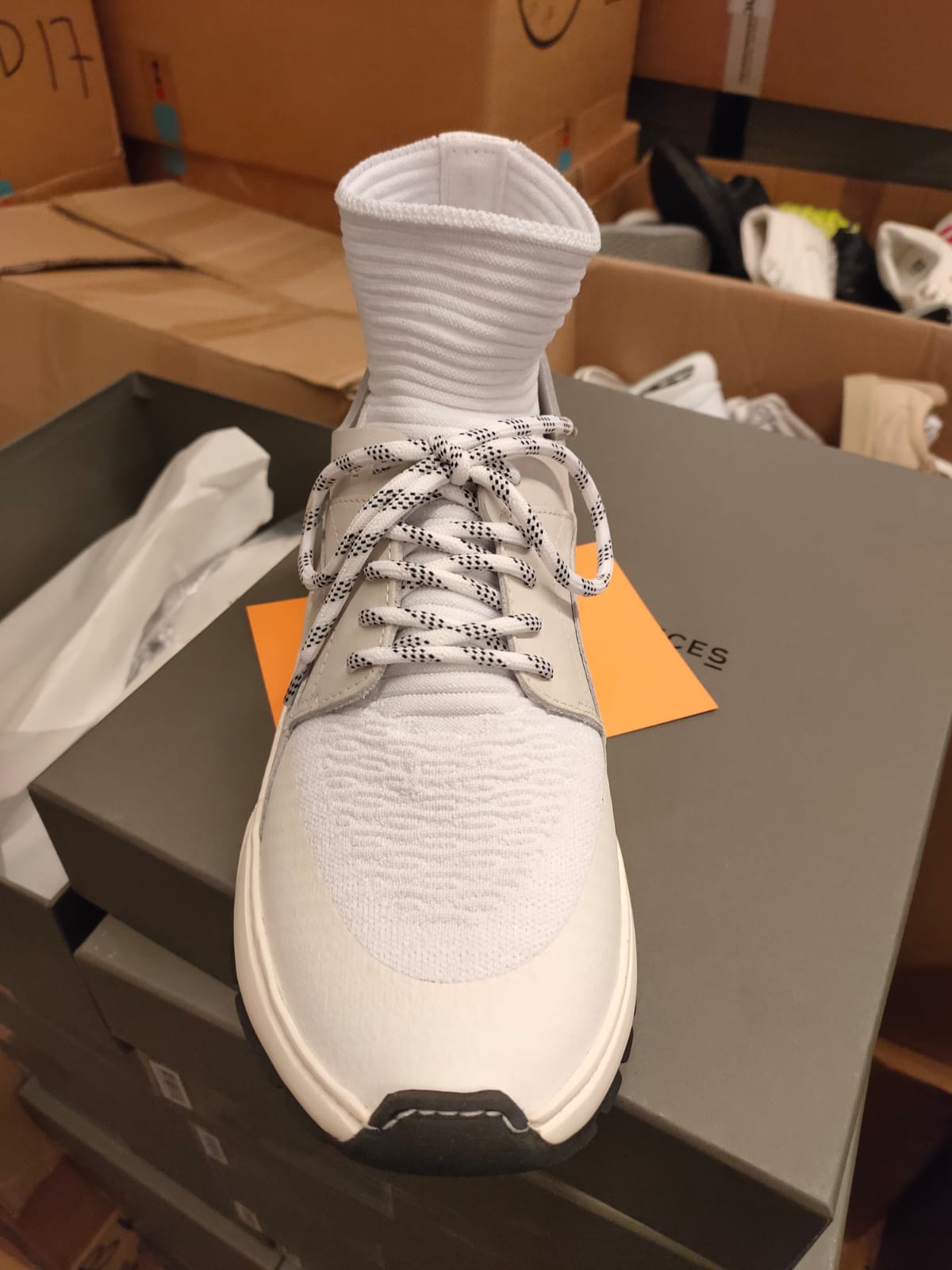 پکیج  کفش اسپرت وکتونیFilling Pieces