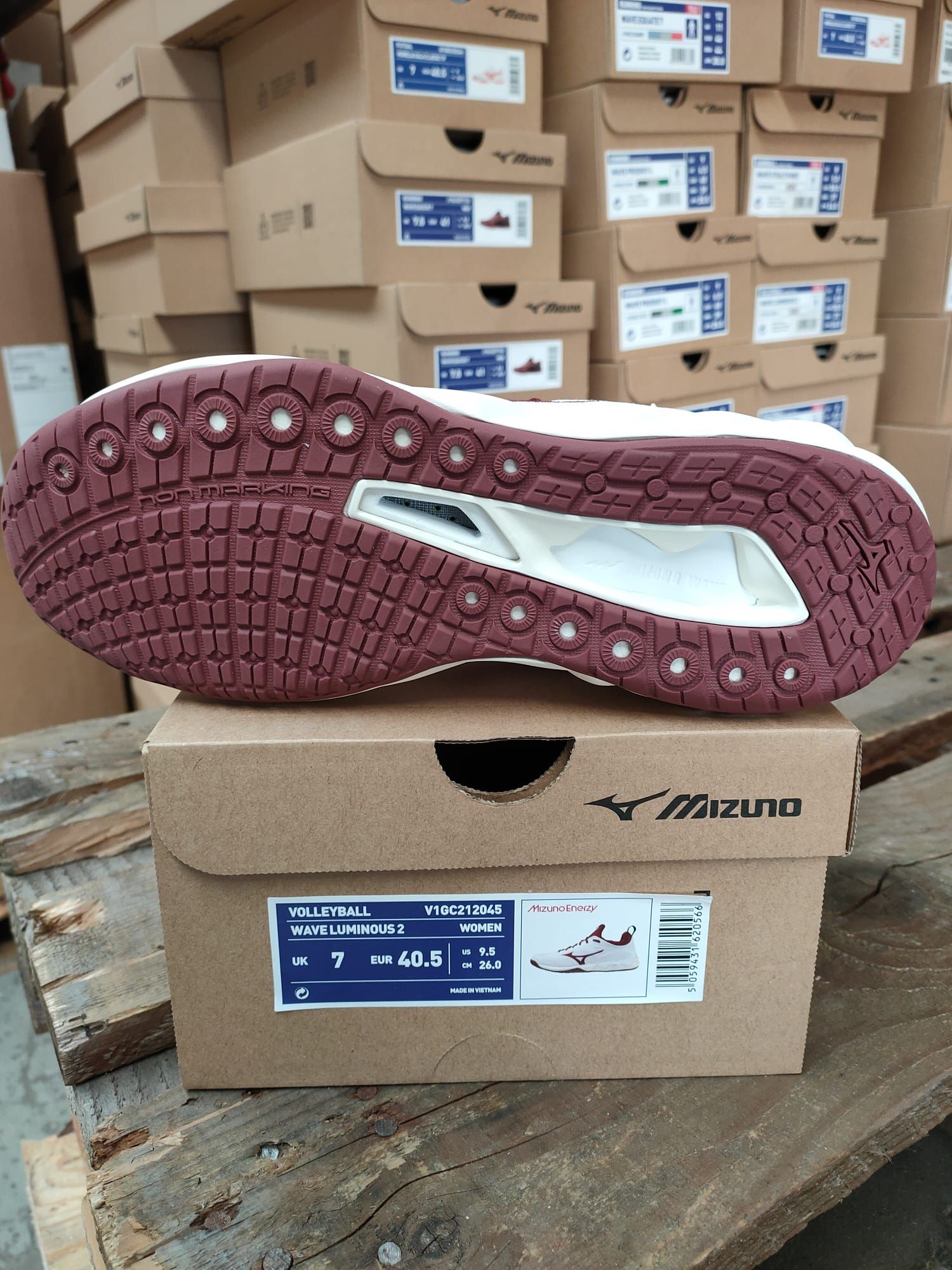 کفش میزانو - Mizuno