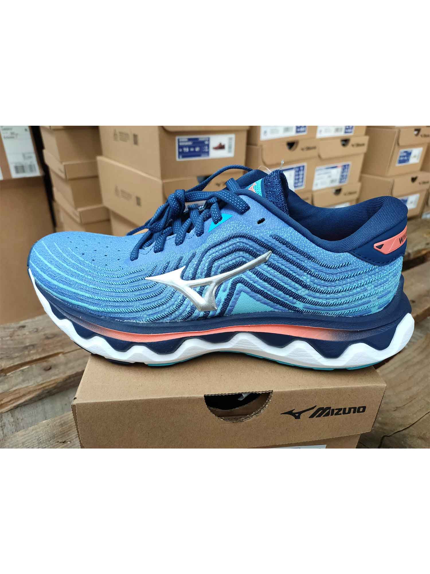 کفش میزانو - Mizuno