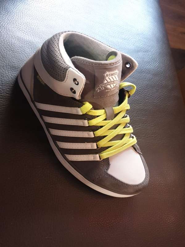 کفش ورزشی کی سوئیس( کا سوئیس) - K-SWISS
