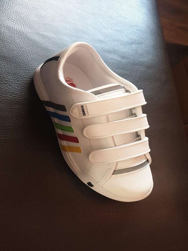 کفش ورزشی کی سوئیس( کا سوئیس) - K-SWISS