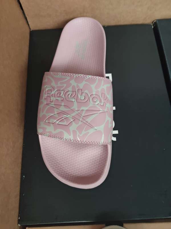 دمپایی ریبوک -:Reebok